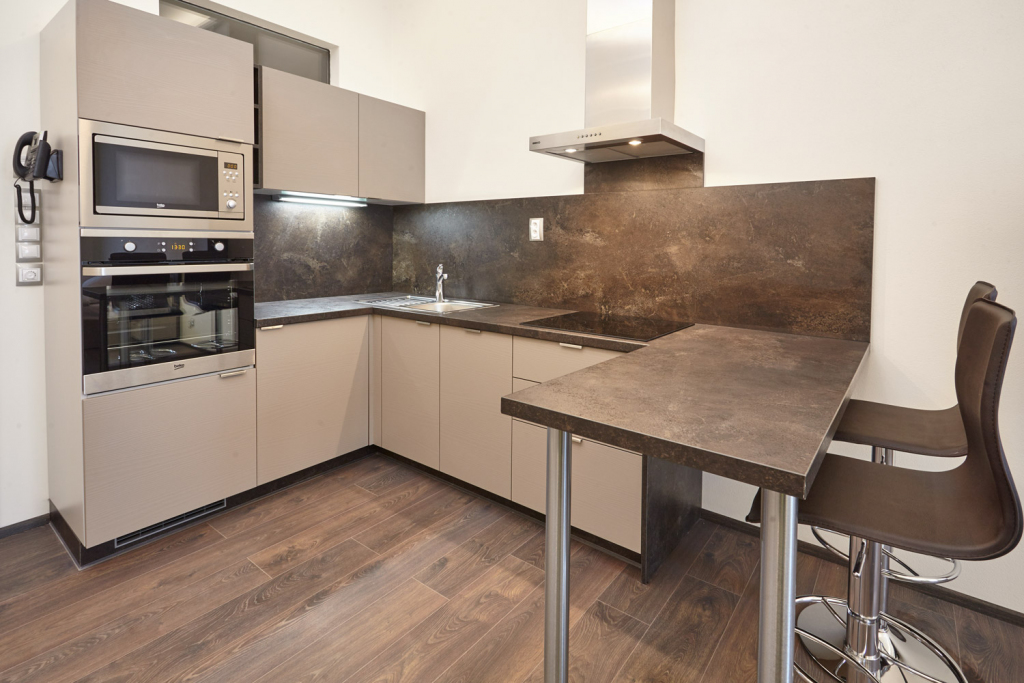 Studia 1+kk s kuchyní (33 – 41 m²)